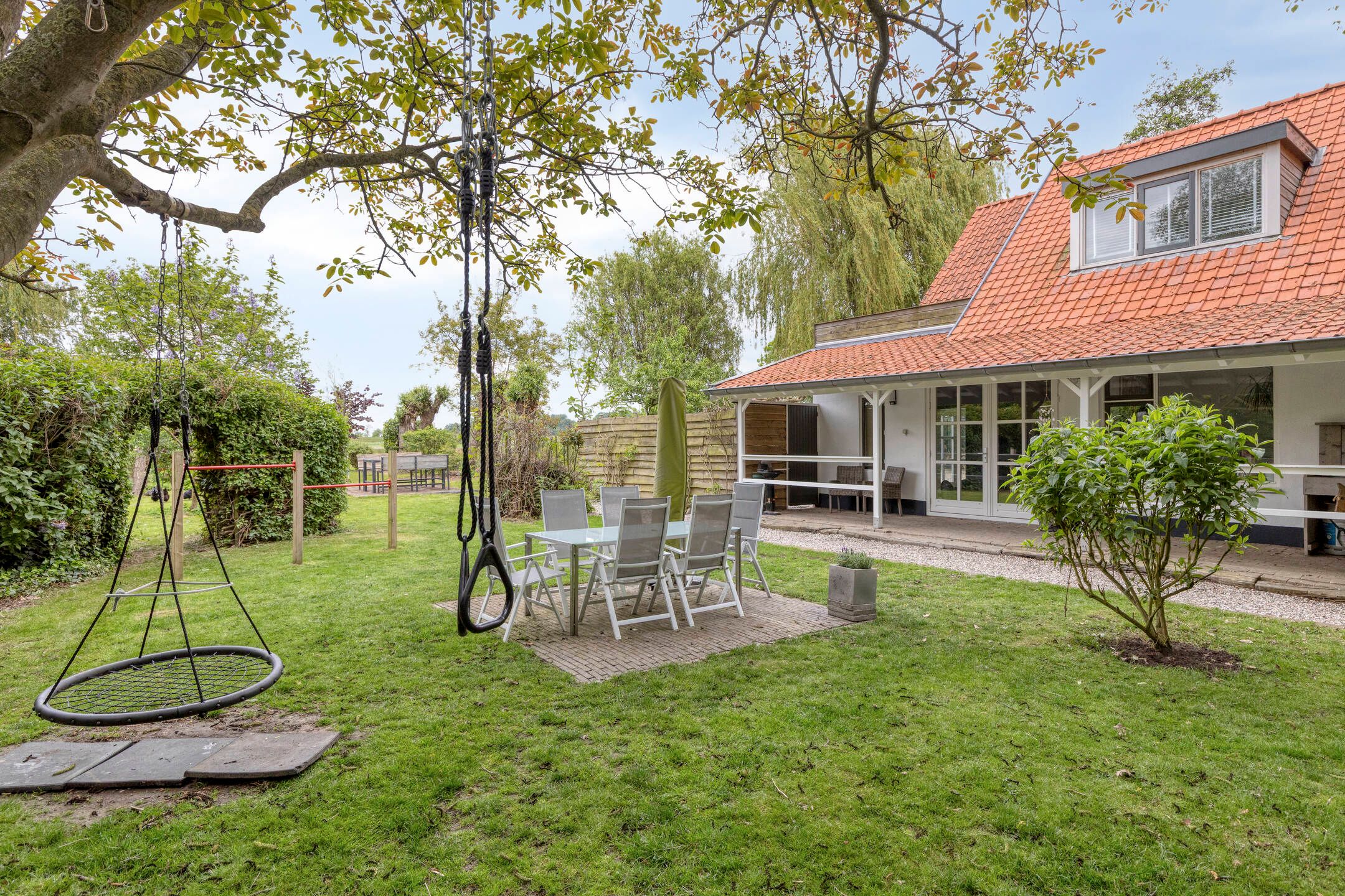 Photo 39 of Leguitsedijk 3
