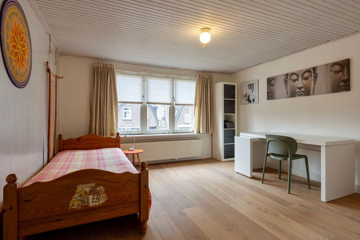 Photo 19 of Asterstraat 8