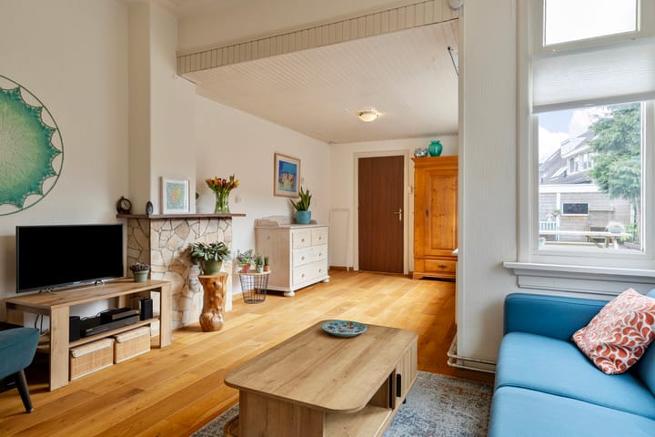 Photo 2 of Asterstraat 8