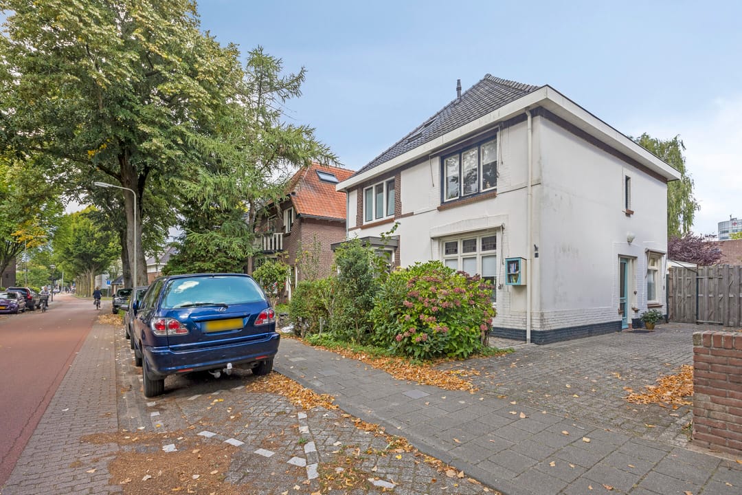 Photo 32 of Asterstraat 8