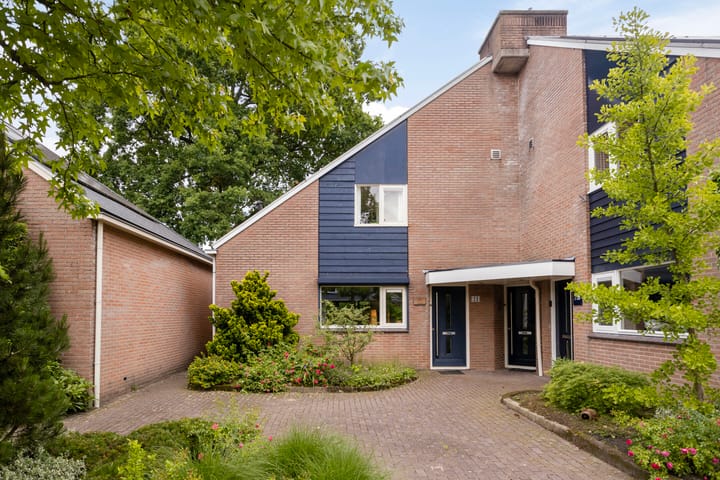 Hoekwoning te koop: Nieuwe Es 21, Borne
