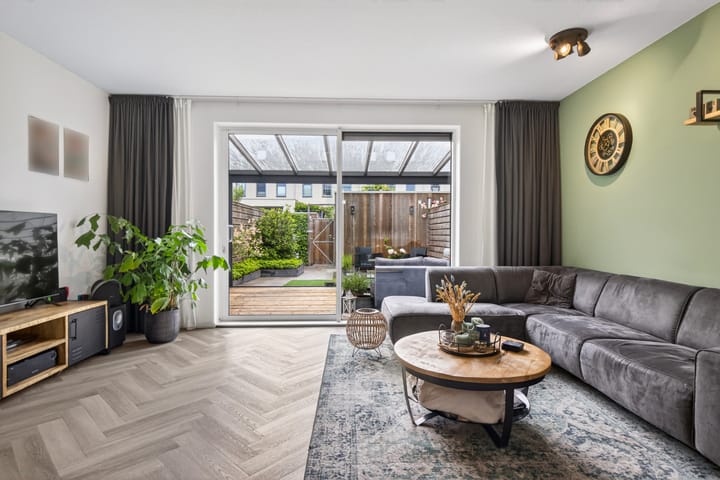 Tussenwoning te koop: Conerij 16, Ede