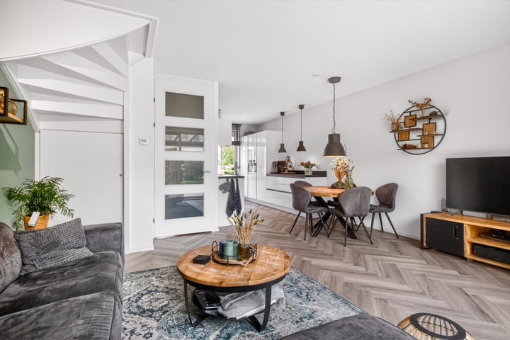 Tussenwoning te koop: Conerij 16, Ede