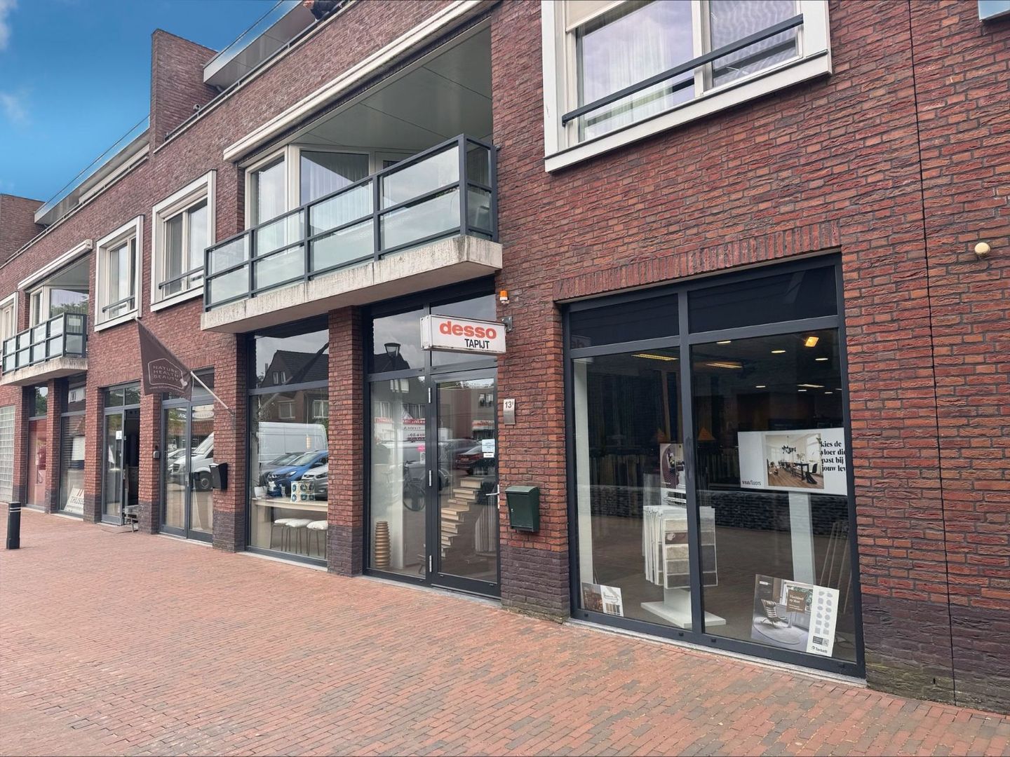 View photo 3 of Stationsstraat 13-i