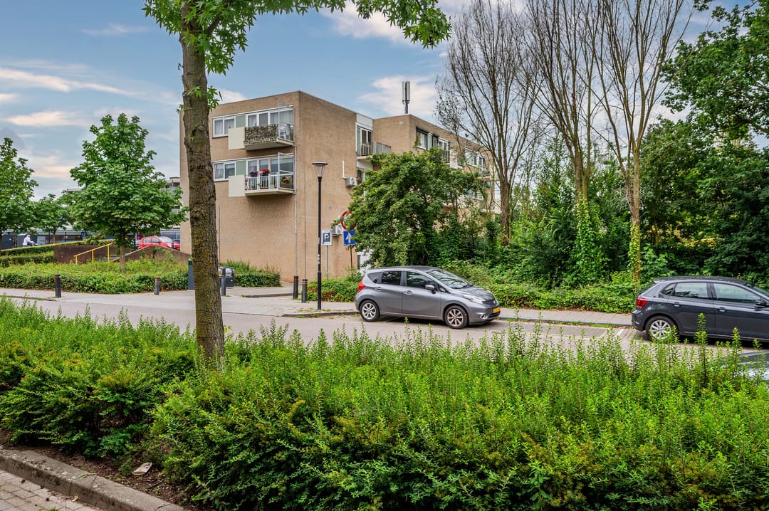 Foto 47 van van Nijvenheimstraat 11