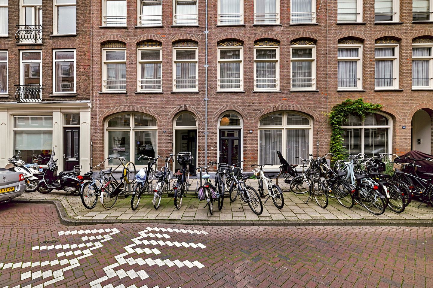 Foto 25 van Balthasar Floriszstraat 47-B