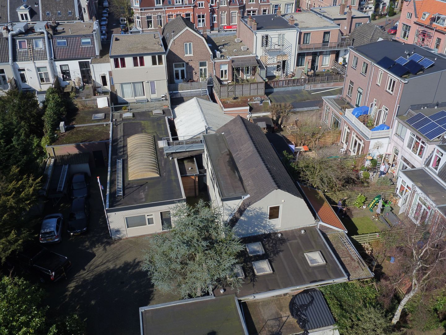 View photo 1 of Kleverparkweg 1-A