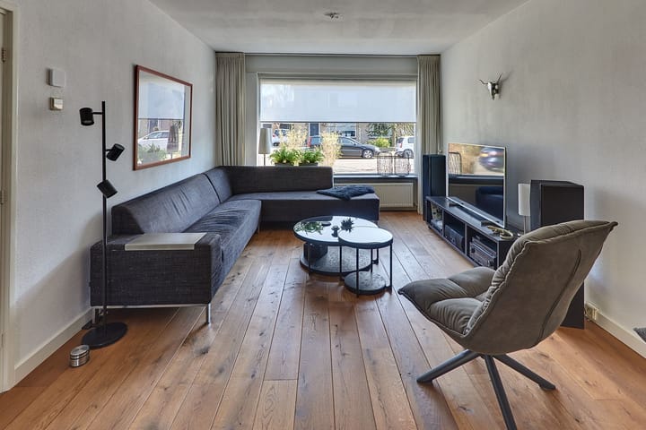 Tussenwoning te koop: Gerbrandylaan 10, Harderwijk
