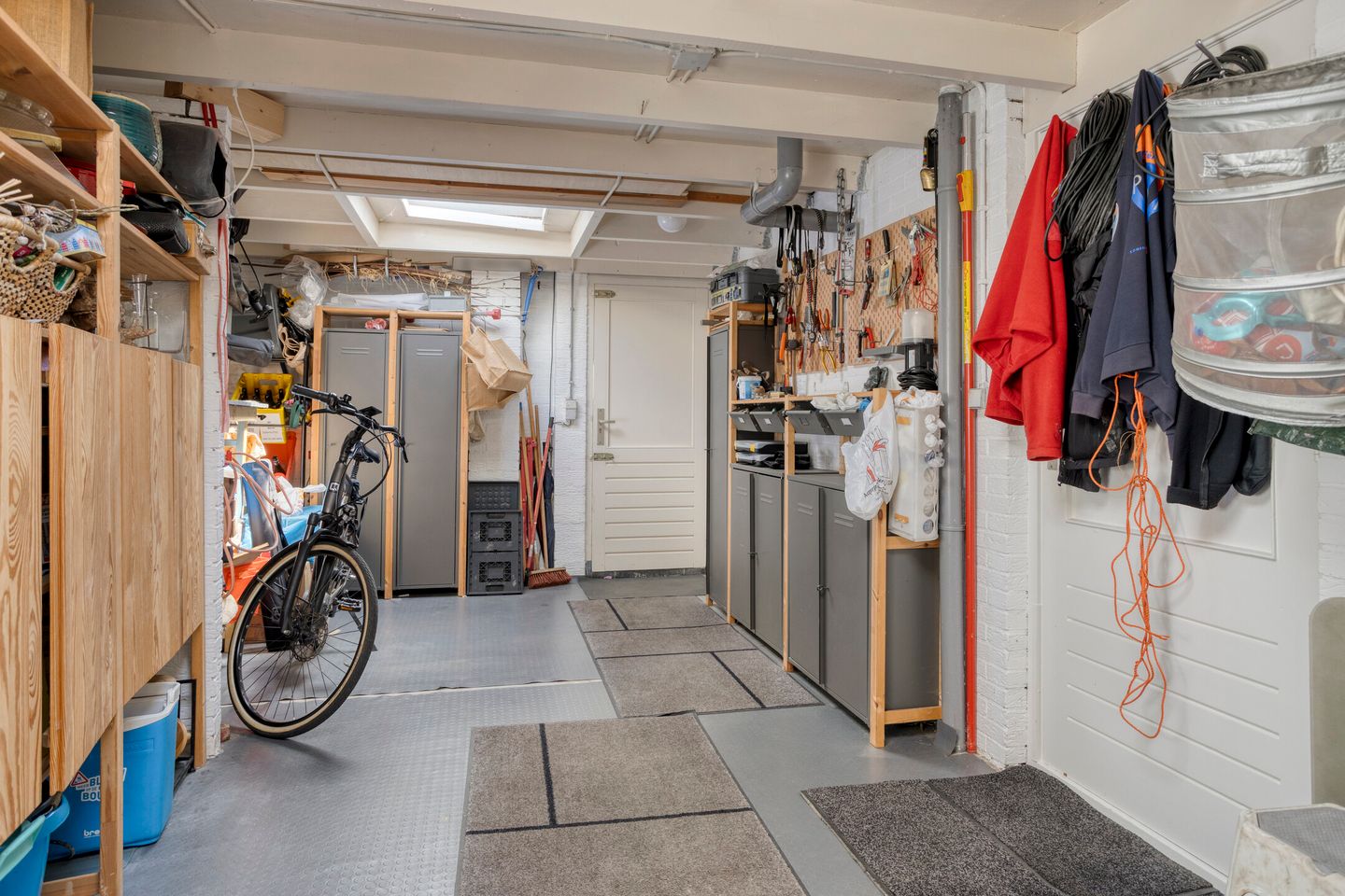 Photo 19 of Schutsestraat 7