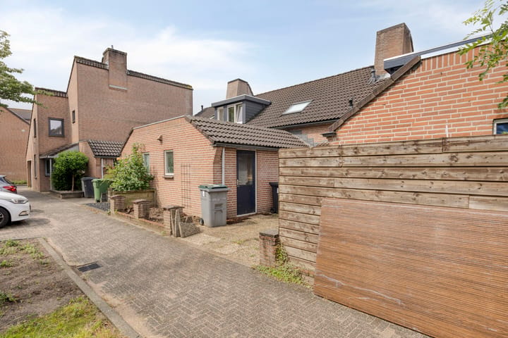 Foto 3 van Bessenmaat 18