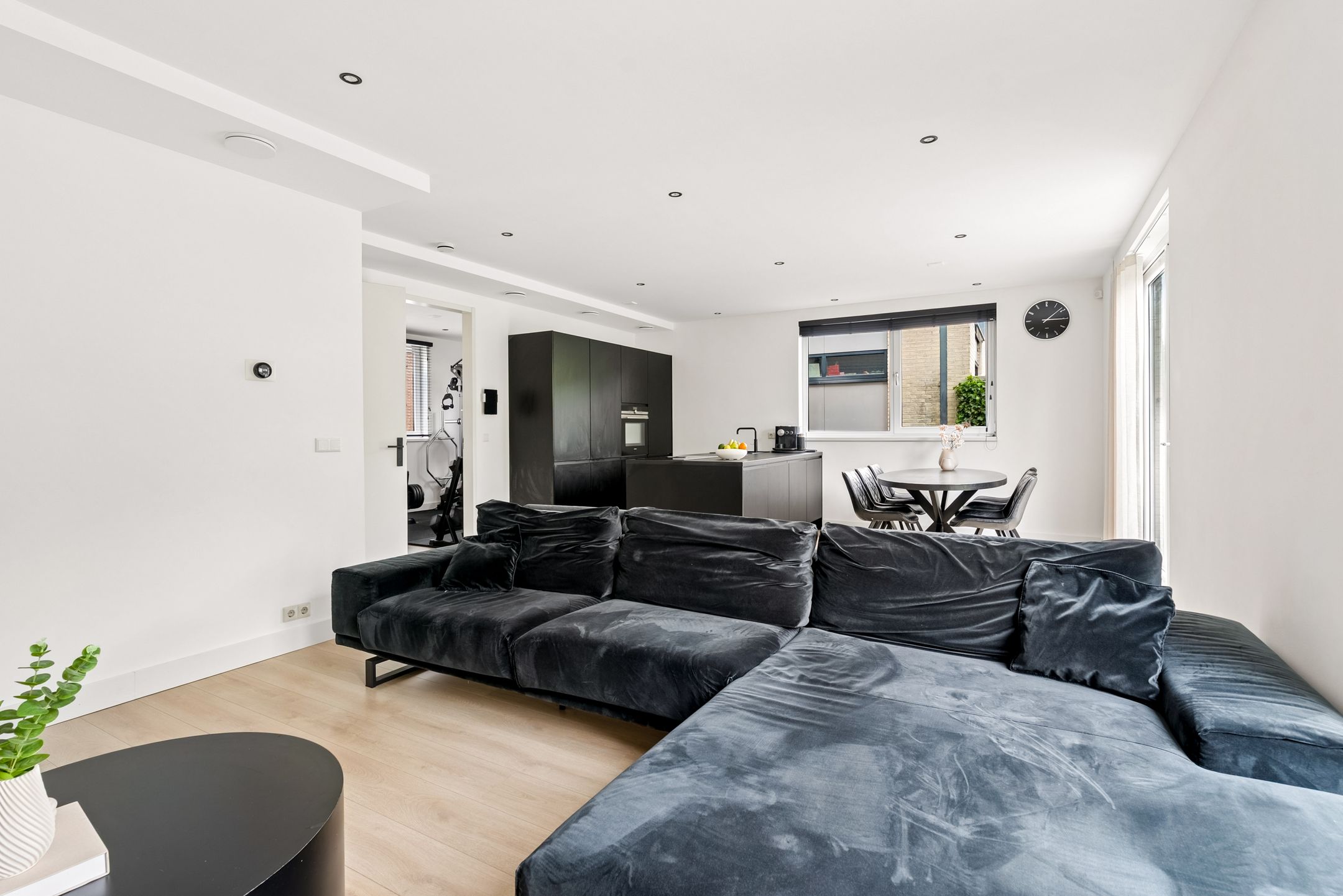 Photo 6 of Amorstraat 6