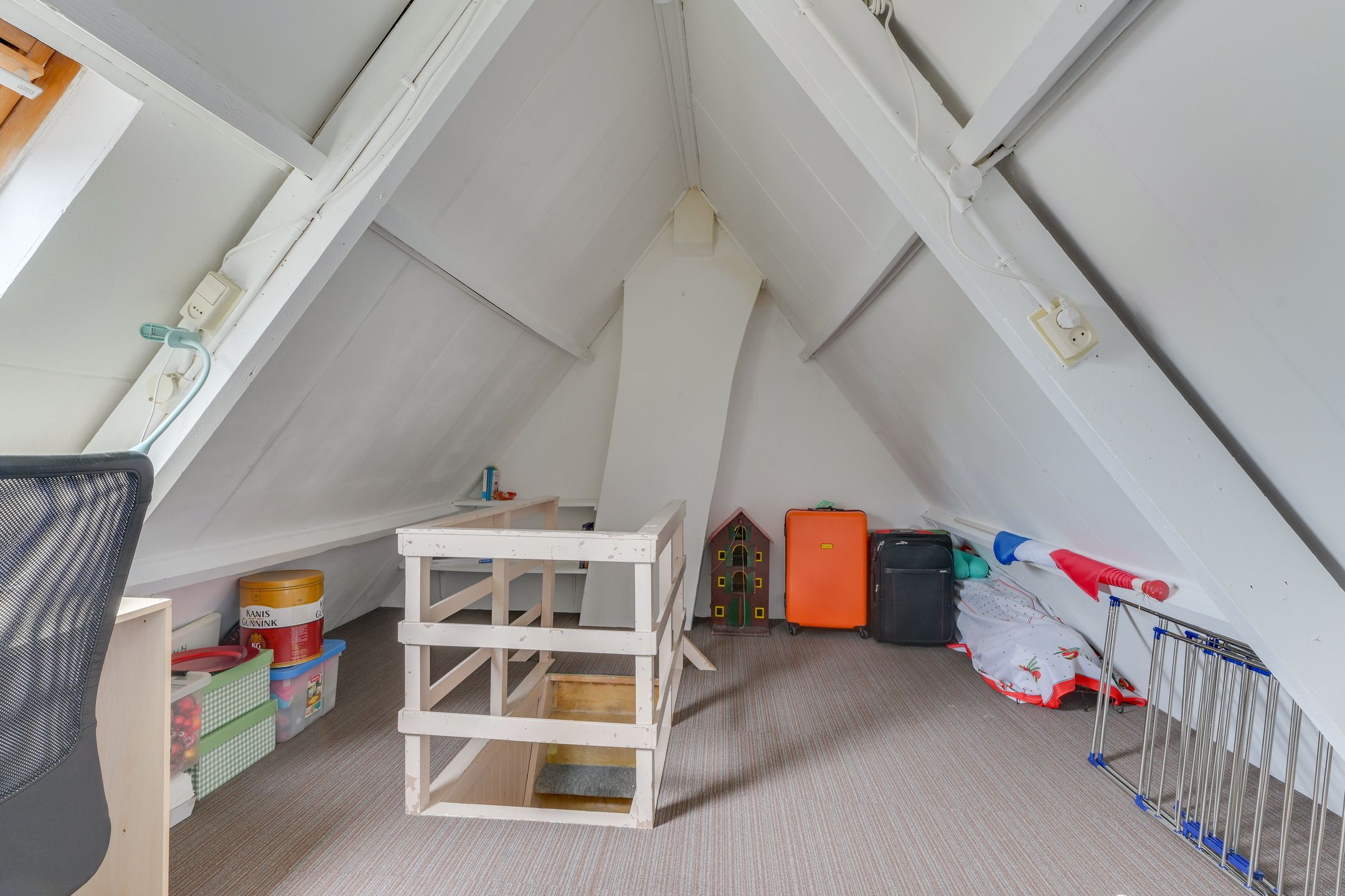 Photo 36 of Stationsweg 54