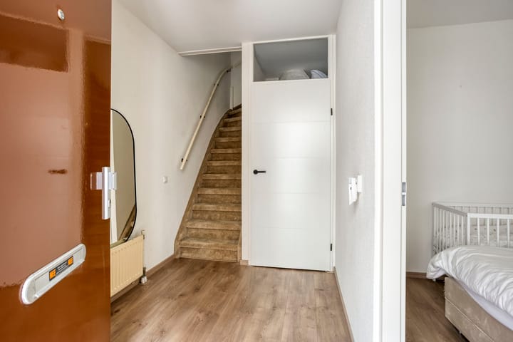 Foto 4 van Bermuda 25