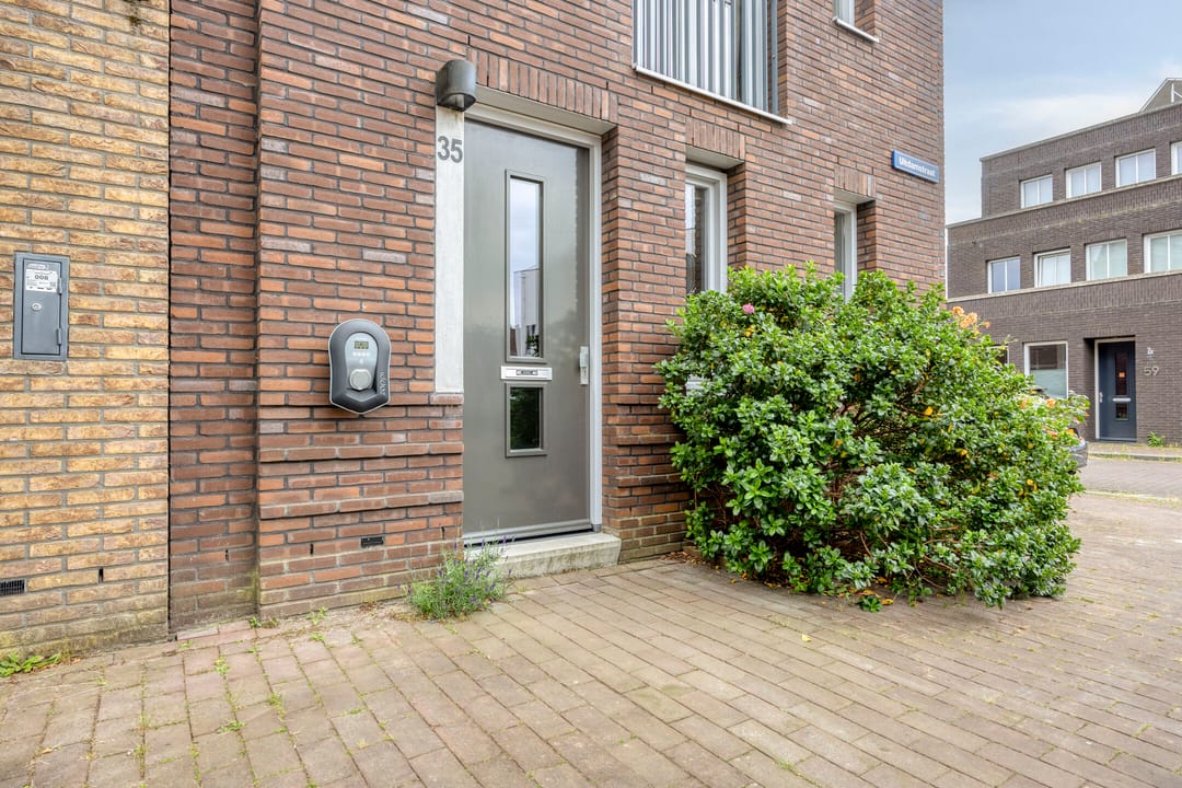 Photo 7 of Uitdamstraat 35