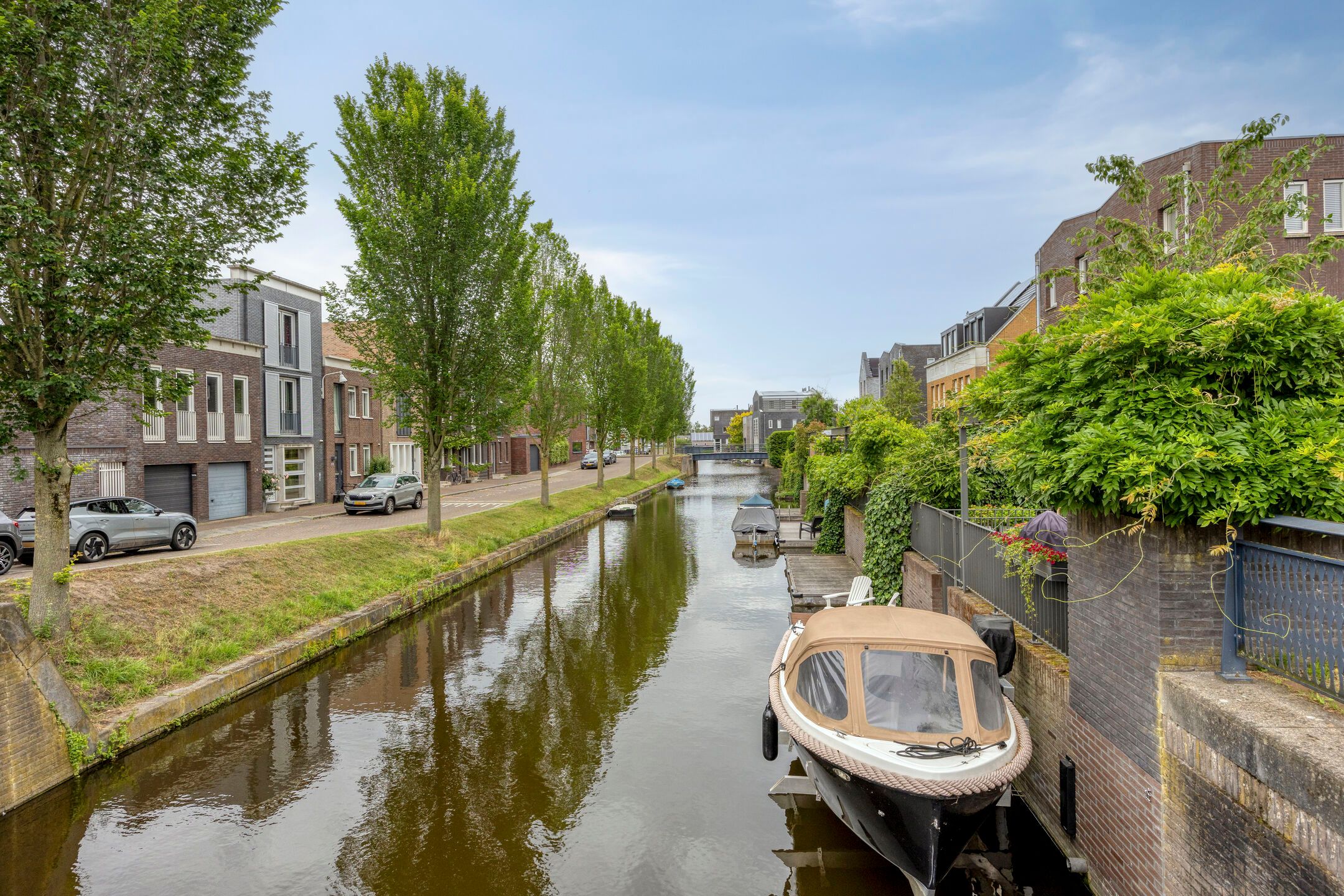Photo 39 of Uitdamstraat 35