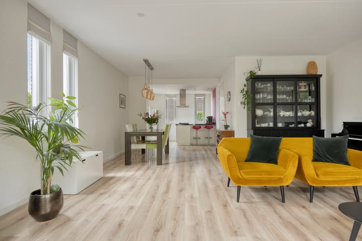 Hoekwoning te koop: Uitdamstraat 35, Amersfoort