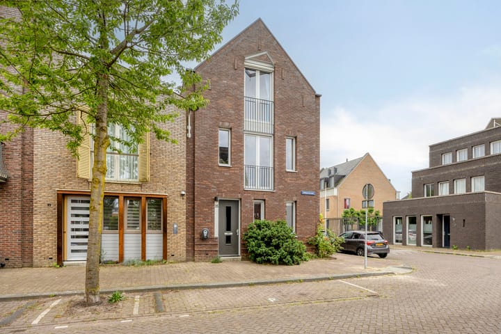 Hoekwoning te koop: Uitdamstraat 35, Amersfoort