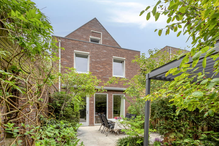 Foto 4 van Uitdamstraat 35