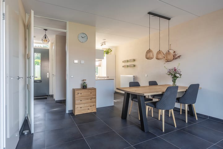 Tussenwoning te koop: Polluxstraat 210, Arnhem