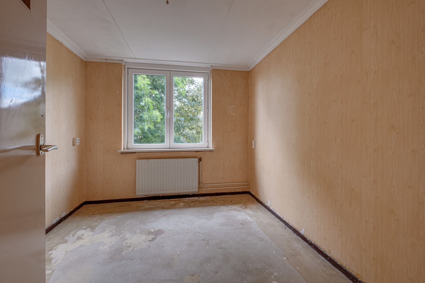 Photo 20 of Spoorstraat 2