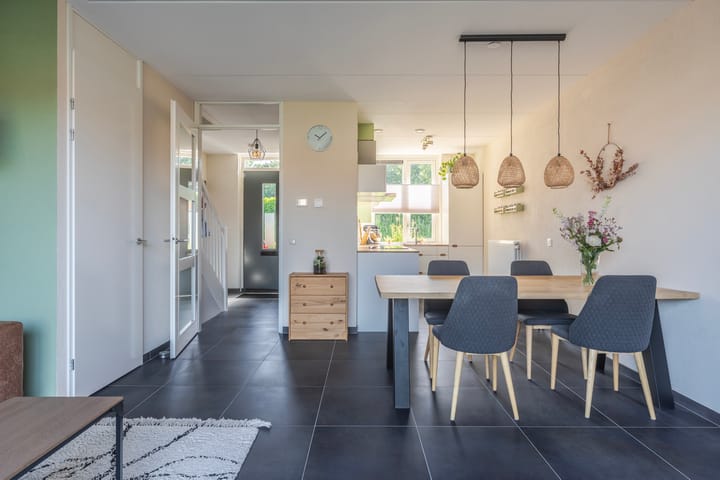 Tussenwoning te koop: Polluxstraat 210, Arnhem