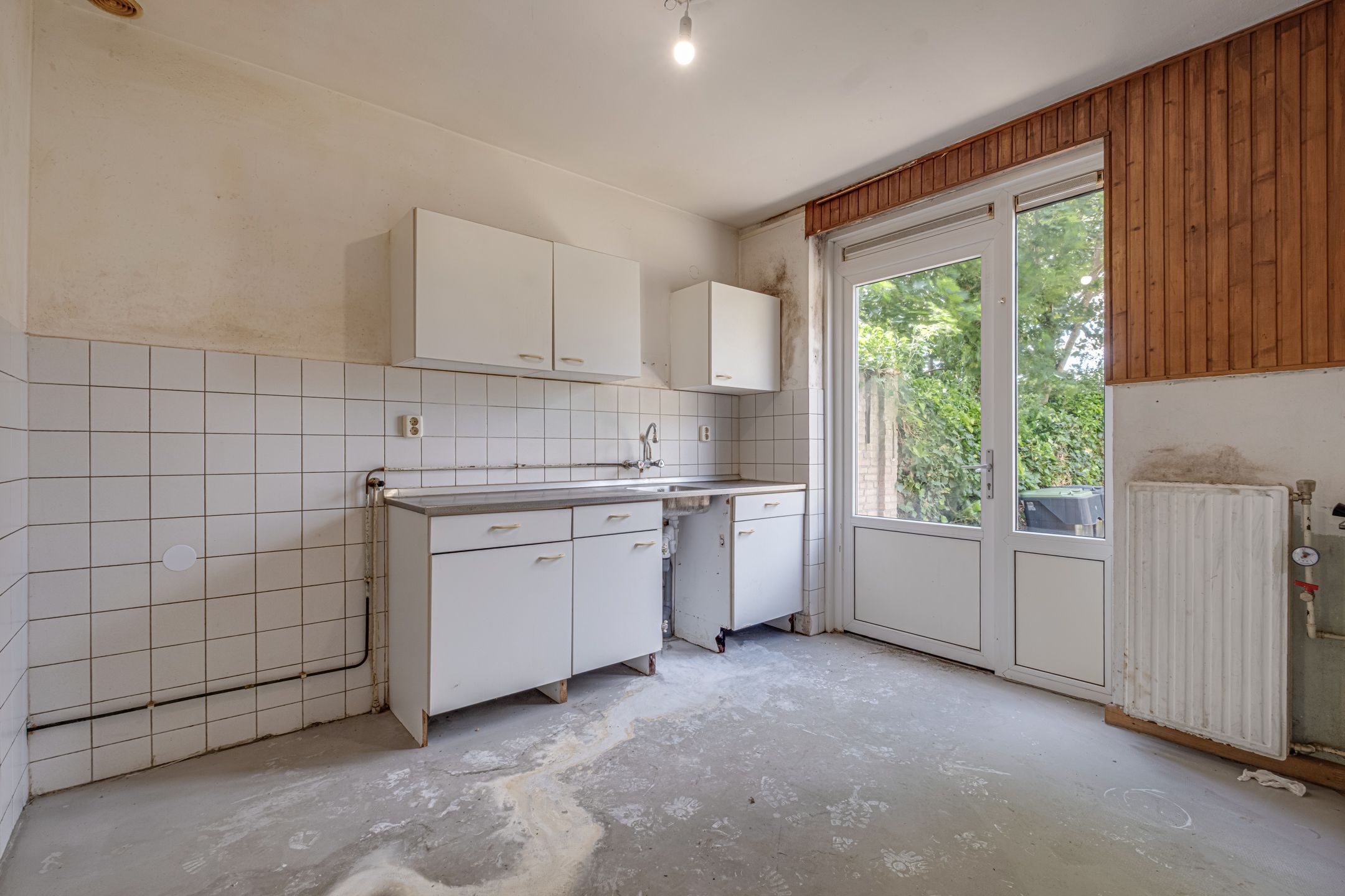 Photo 12 of Spoorstraat 2