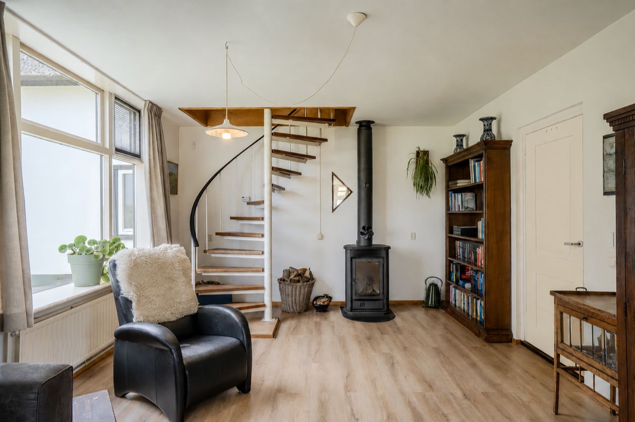 Photo 55 of Westerweg 47