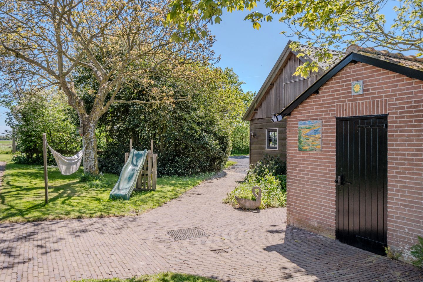 Photo 109 of Westerweg 47
