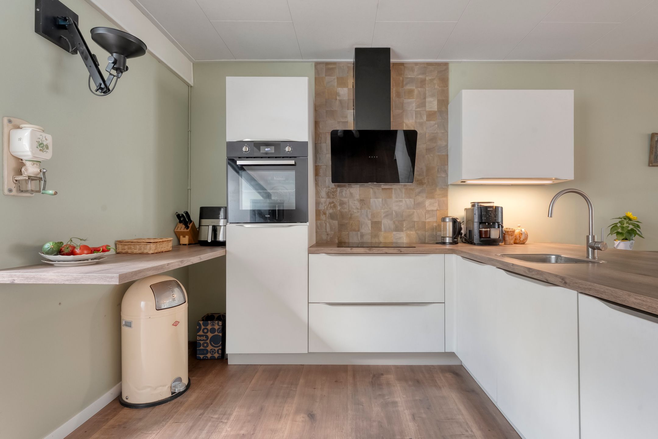 Photo 12 of Henric de Cranestraat 9