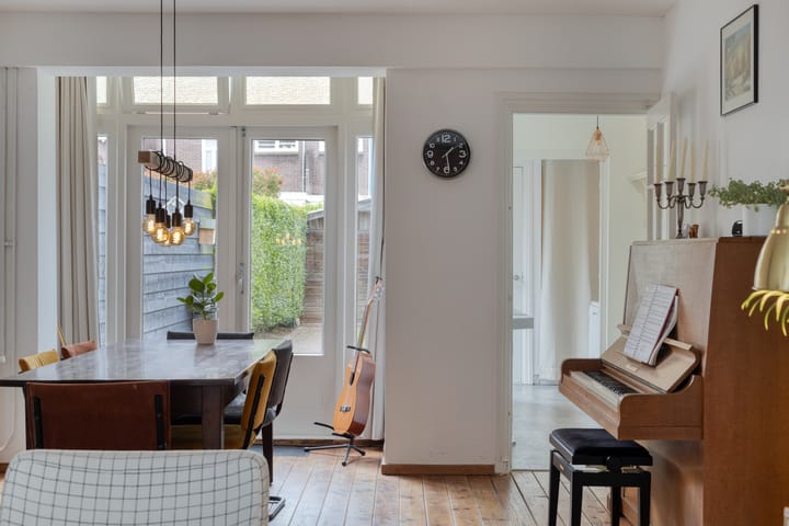 Tussenwoning te koop: Goudsbloemstraat 22, Eindhoven