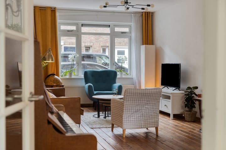 Tussenwoning te koop: Goudsbloemstraat 22, Eindhoven
