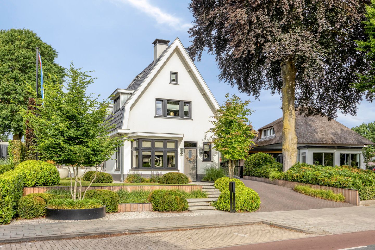Dorpsstraat 237
