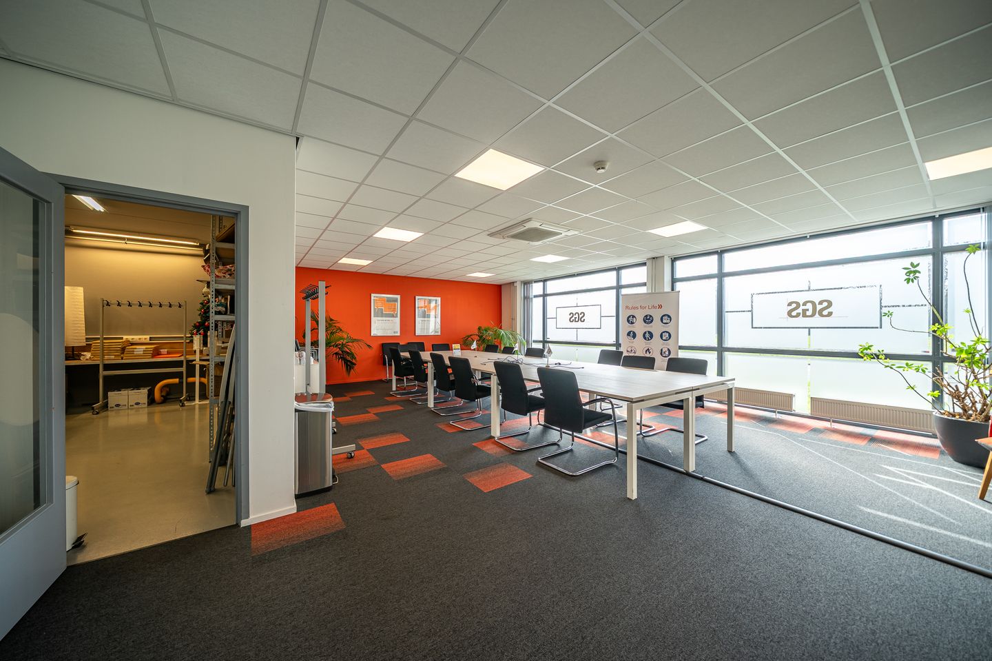 Bekijk foto 2 van Nieuw-Zeelandweg 5-B1