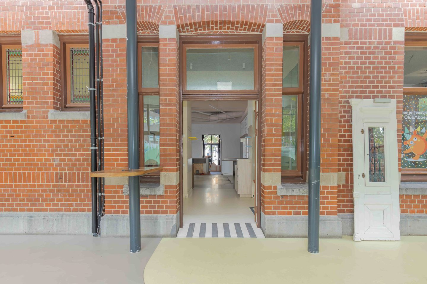Bekijk foto 5 van Land van Cocagneplein 1-A