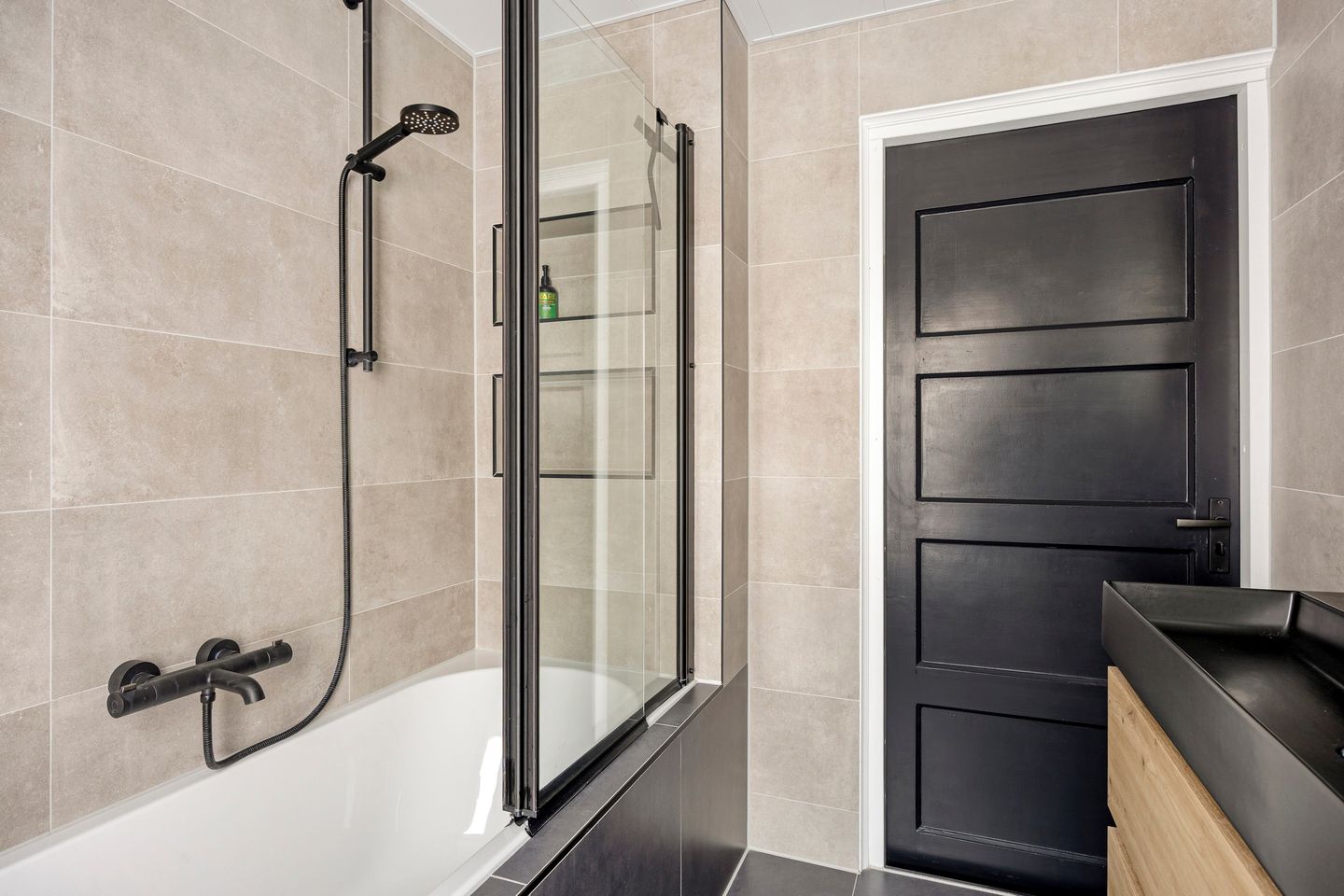 Photo 20 of Adriaan Pauwstraat 9