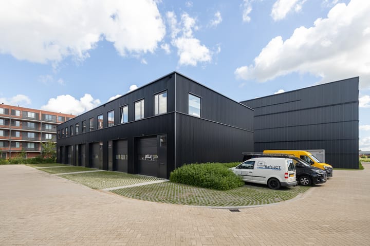 Steur 8, Waddinxveen