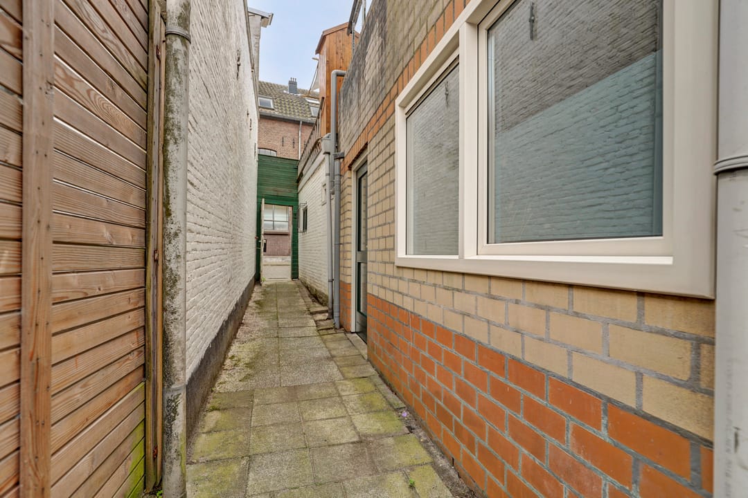 Photo 28 of Vlamingstraat 39
