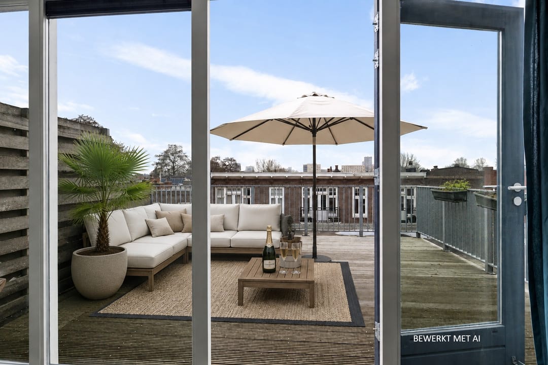 Photo 37 of Tuinbouwdwarsstraat 15-A