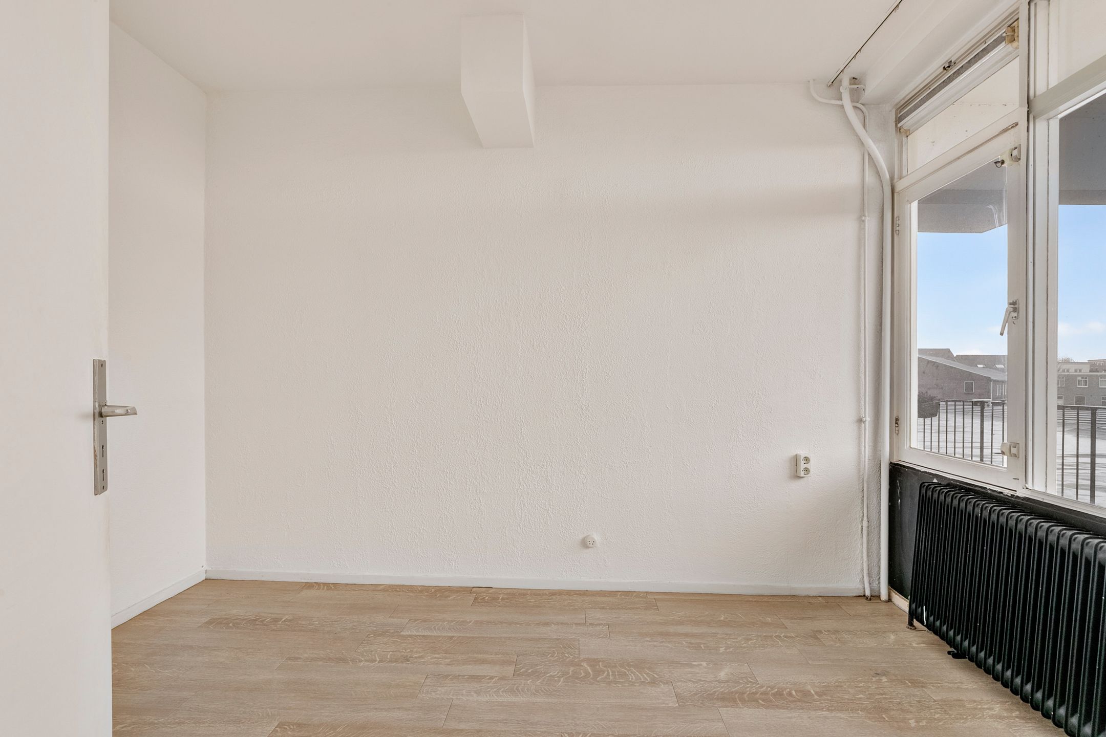 Comfortable 2-Room Apartment in Popular Heijenoord Neighborhood Near Arnhem Center — 9