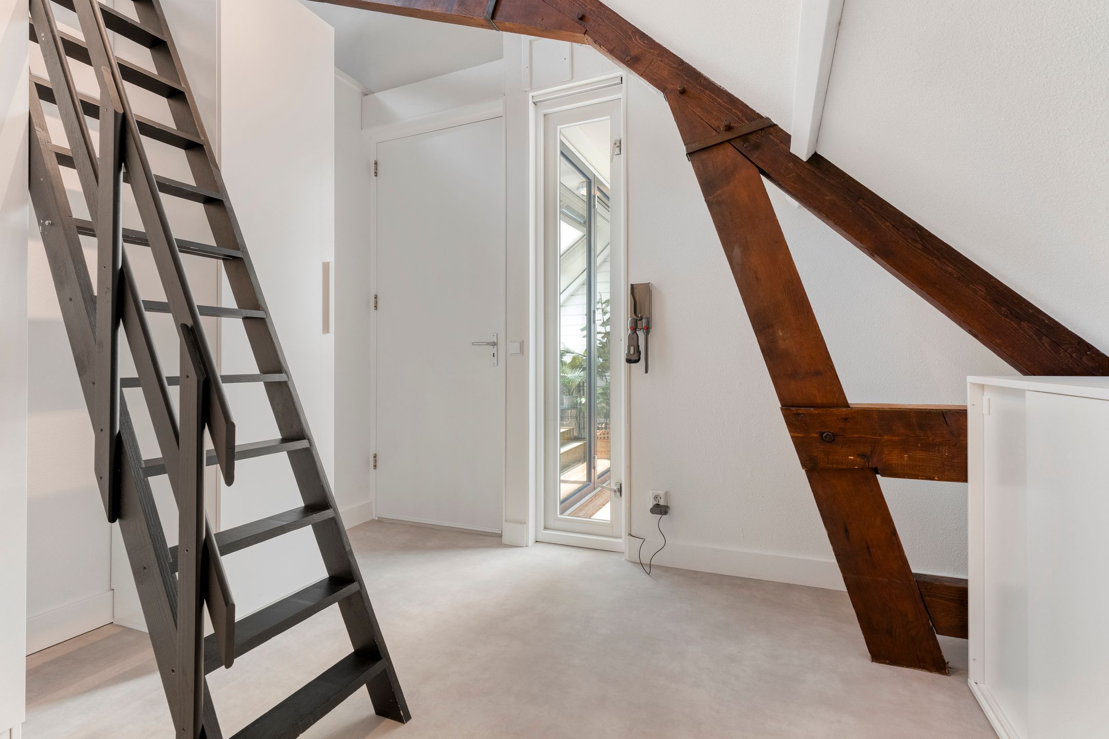 Photo 39 of Nieuwstraat 8-E