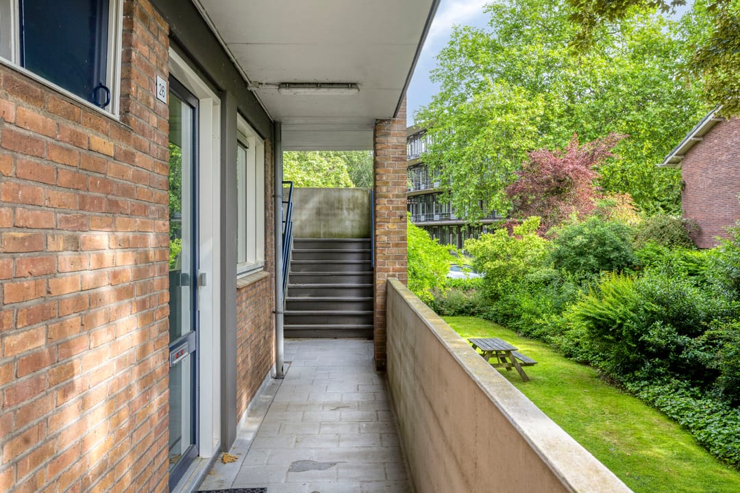 Photo 11 of Kortenaerstraat 26