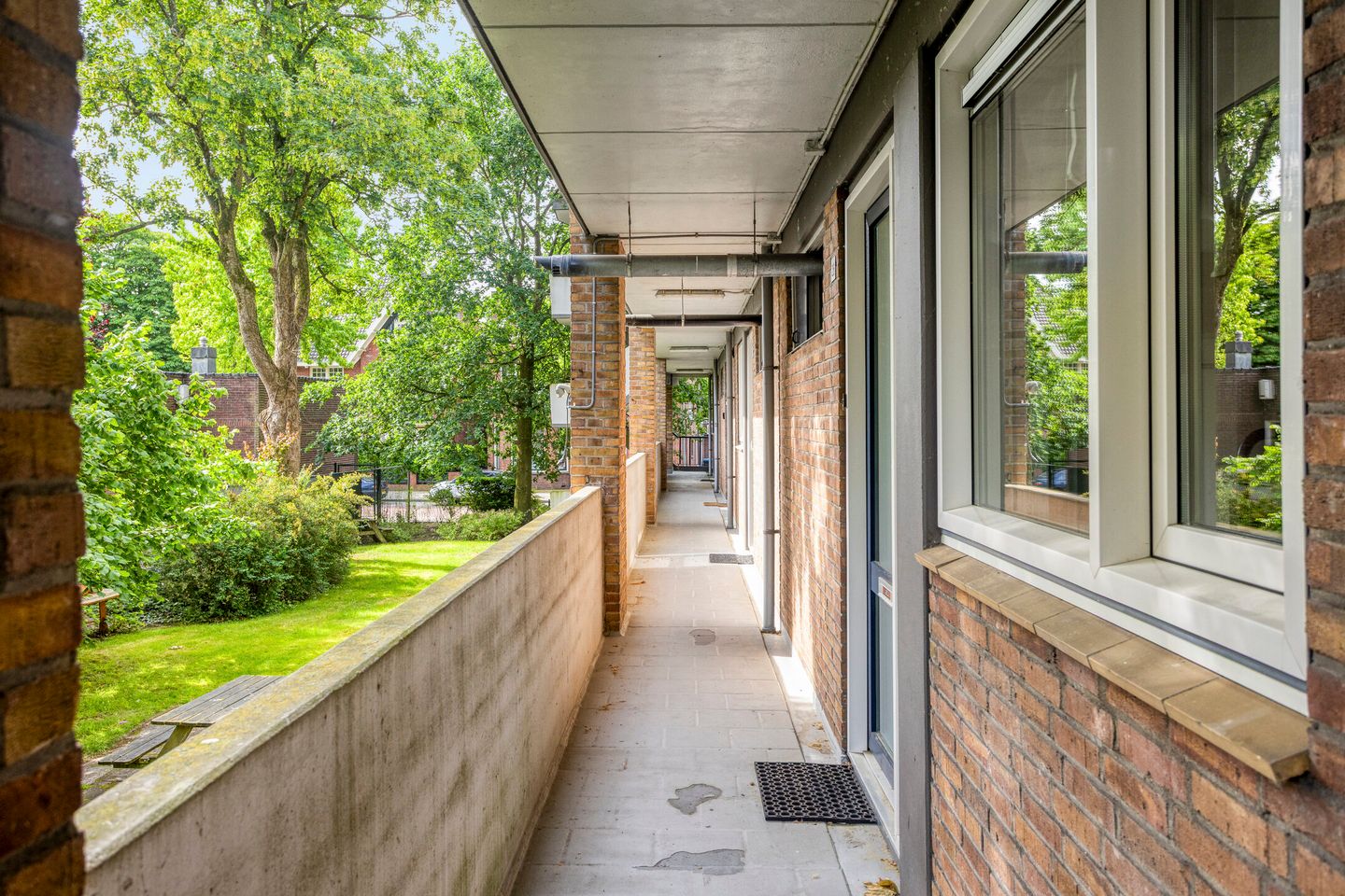 Photo 10 of Kortenaerstraat 26