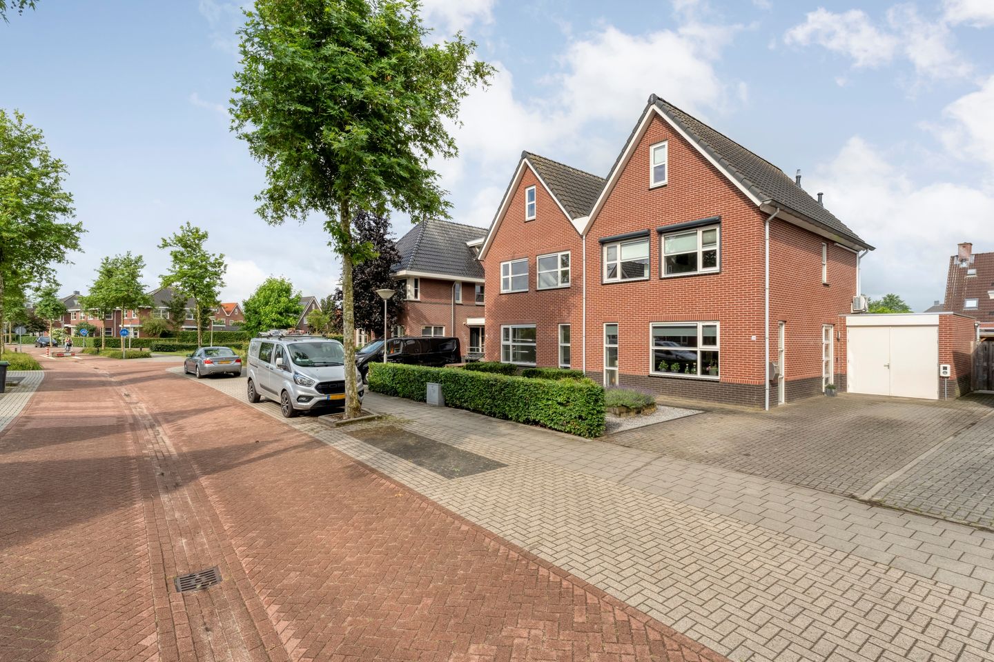 Photo 4 of Molckenbourstraat 39