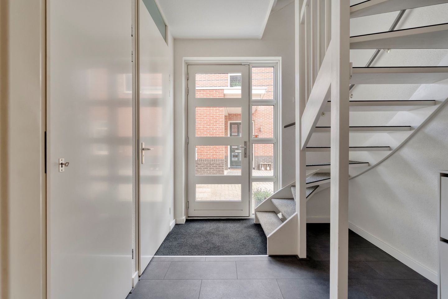 Photo 20 of Molckenbourstraat 39