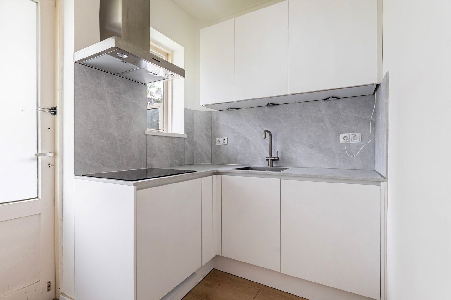 Photo 14 of Leopoldstraat 22-A