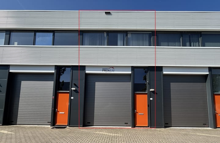 Tokyostraat 17-P, Lijnden