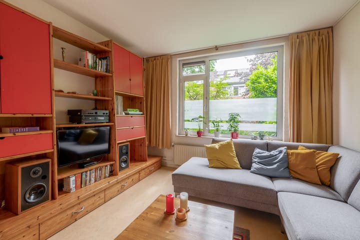 Tussenwoning te koop: Roghorst 30, Wageningen