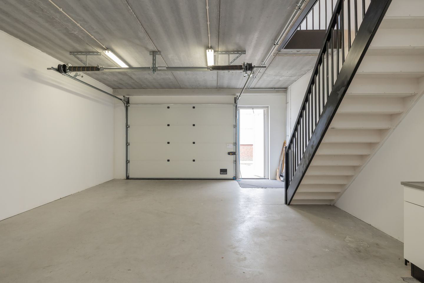Bekijk foto 3 van Madame Curiestraat 22-d