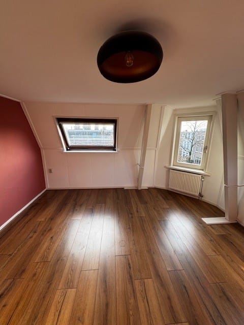 Photo 13 of Leoninusstraat 62