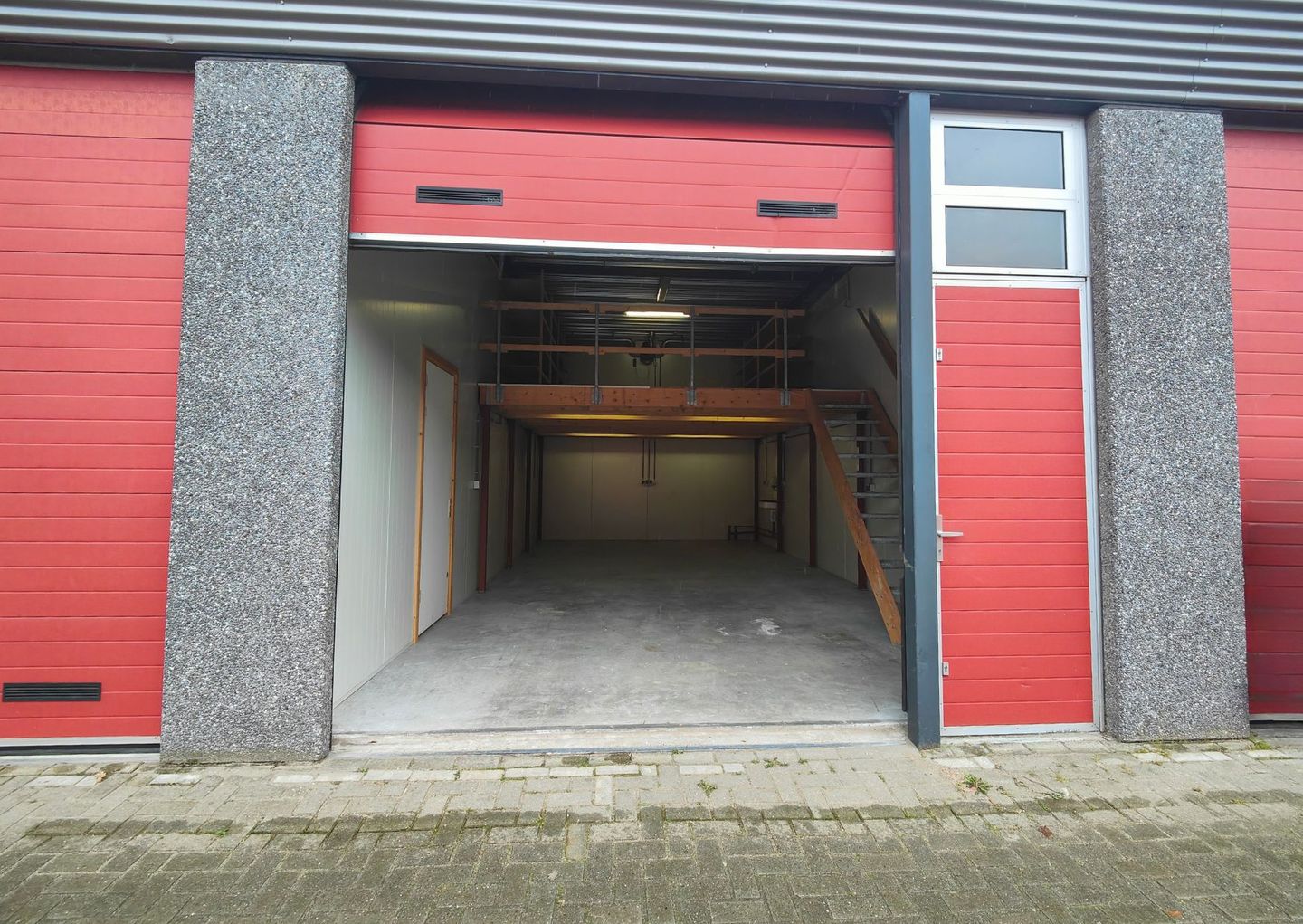 Bekijk foto 5 van Cuxhavenweg 3-10